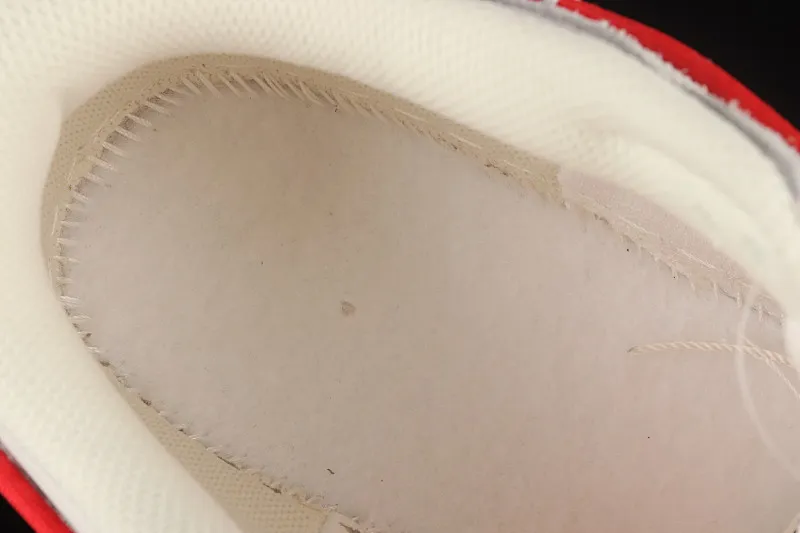 All Categories Nk SB Dunk Series Nk SB Dunk Low Low-top Sneakers Pure Original Version OF x Nk Dunk Low OW Suede SB Smashed Backboard Fashion Casual Sneakers DJ0950-103